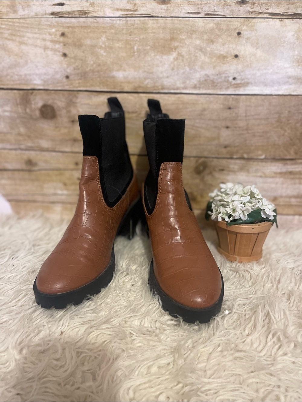 Dolce Vita Natta croc Textured Chelsea Boots